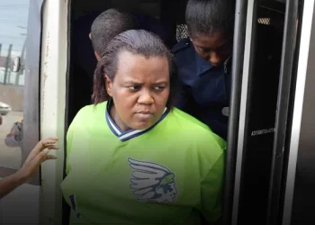 Aplazan para septiembre el juicio preliminar a mujer acusada de decapitar a su hija en Hainamosa