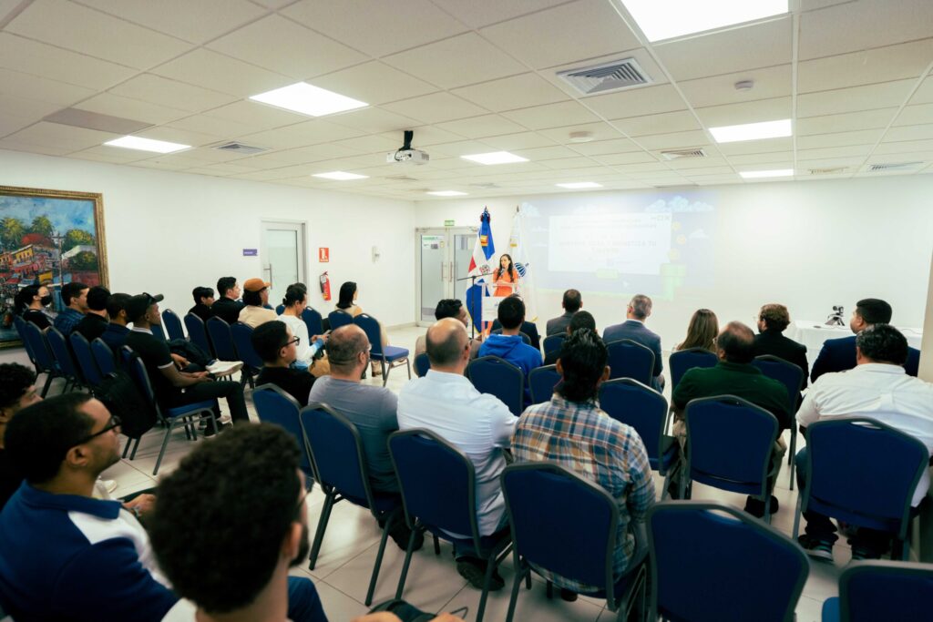 Banco Popular y MICM lanzan taller para desarrolladores de videojuegos - Noticias de hoy en República Dominicana | De Último Minuto