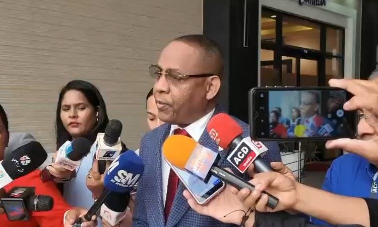 Diputado Carlos Sánchez defiende nuevo Código Penal y asegura que puede mejorarse