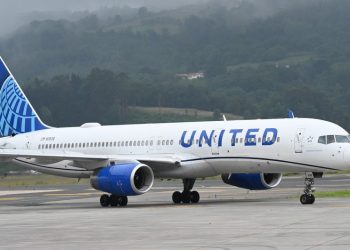 United Airlines suspende vuelos en todo EE.UU.