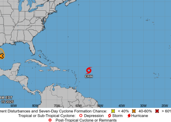 Puerto Rico bajo advertencia de inundaciones por tormenta tropical Erin