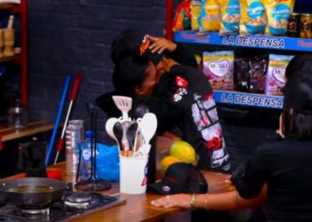 ¡Momento emotivo! Madre de Luise realiza visita sorpresa a La Casa de Alofoke