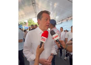 Ministro de Industria y Comercio resalta valores familiares y destaca negociaciones internacionales