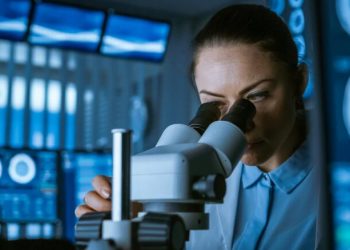 Fármaco para el colesterol muestra eficacia contra la demencia, según estudio italiano