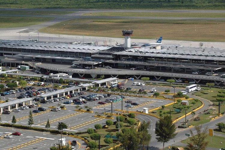 Abinader anuncia primer picazo para segunda terminal del AILA el próximo 13 de agosto