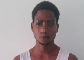 Arrestan a “To Largo” por robo en residencia en Santiago