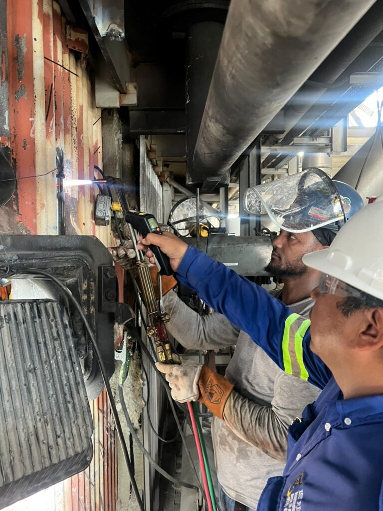 EGEPC trabaja para restablecer operación de Punta Catalina tras desperfecto en tubería