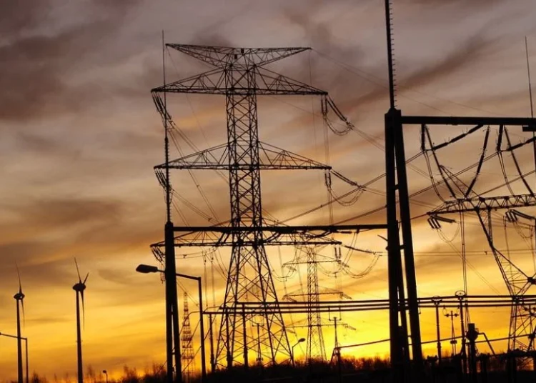Ayer se alcanzó la mayor demanda eléctrica nocturna; 3,950 MW