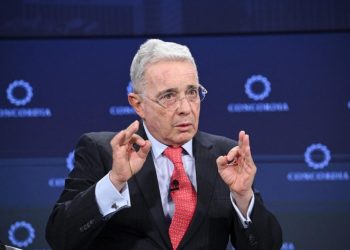 Tribunal Superior de Bogotá ordena la libertad inmediata del expresidente Álvaro Uribe