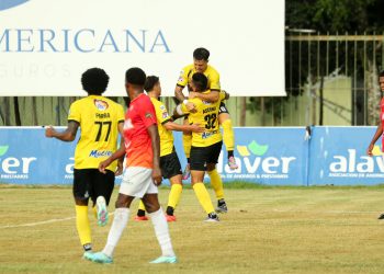 Gol de Oro! Parra da la victoria al MOCA FC en La Vega