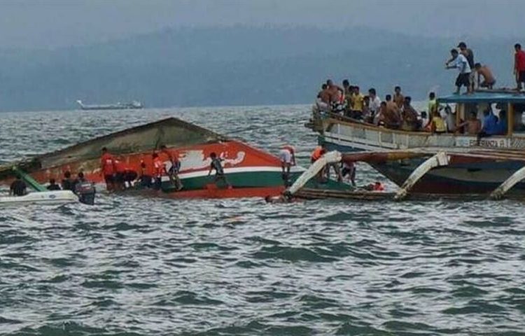 Rescatan a 25 personas y otras 25 siguen desaparecidas tras naufragio fluvial en Nigeria