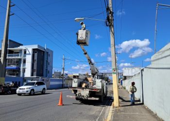 Edeeste pone en funcionamiento más de 15 mil luminarias en primer trimestre del 2025