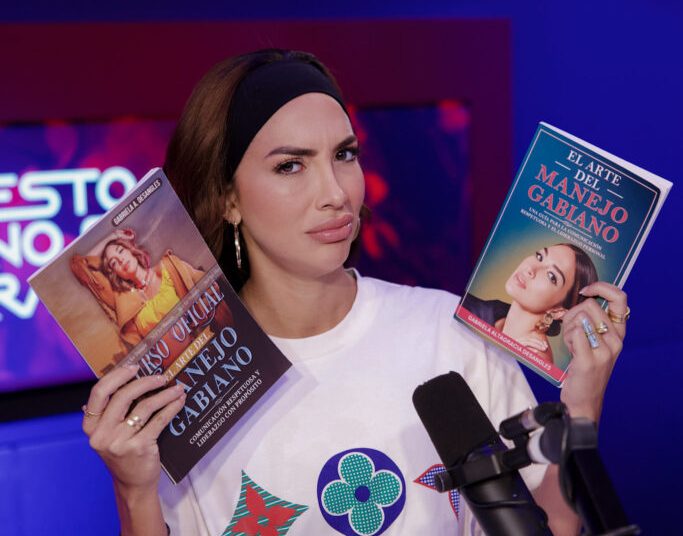 Gabi Desangles es víctima de usurpación de identidad literaria; plantea acciones legales contra escritor de los libros