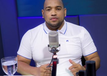 Jonatan Familia propone carnetizar a los limpiavidrios