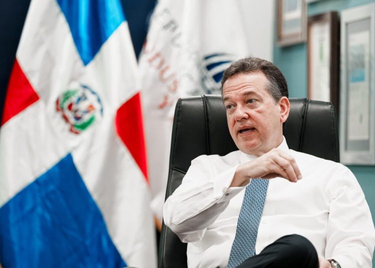 Ministro de Industria y Comercio: “Se requieren más fondos para inversión de capital en RD”