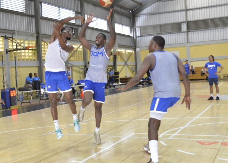 Delgado y Suero enfocados en preparación del equipo nacional basket para el AmeriCup