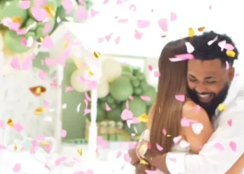 Junior Caminero revela que será padre de una niña