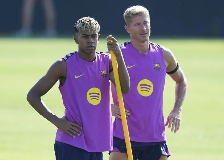 UEFA sanciona a Lewandowski, Yamal y al cuerpo técnico del FC Barcelona tras semifinal de Champions