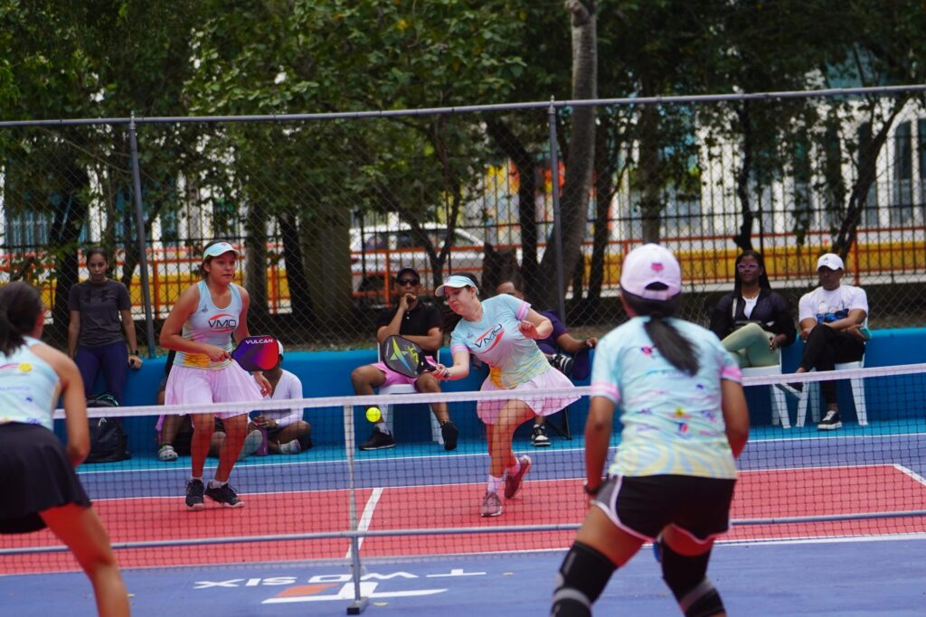 López, Gieringer y Reyes ganan en torneo Americano Rosa de Pickleball | 2 | López, Gieringer y Reyes ganan en torneo Americano Rosa de Pickleball - Noticias de hoy en República Dominicana | De Último Minuto