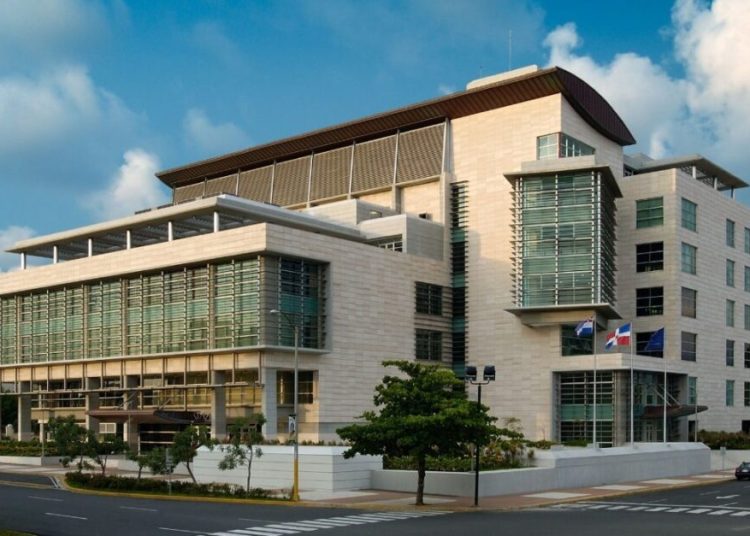 Ministerio Público arresta a dos hombres por abuso sexual contra adolescente en San Francisco de Macorís