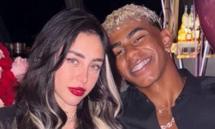 Lamine Yamal y la cantante argentina Nicki Nicole confirman su romance con una foto en redes