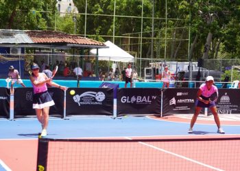 López, Gieringer y Reyes ganan en torneo Americano Rosa de Pickleball