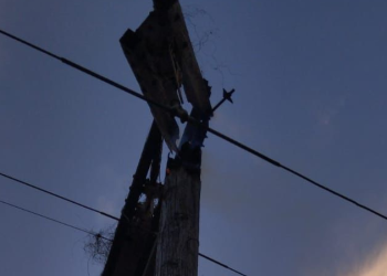 Edesur: incendio afecta redes eléctricas en comunidades de Barahona