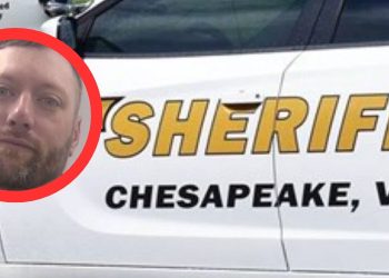 Una mujer muerta y dos oficiales heridos en incidente doméstico en Chesapeake, Virginia