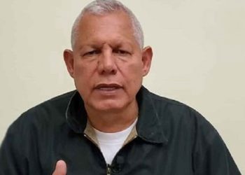 Rafael Guerrero es dejado en libertad condicional tras acusación de difamación