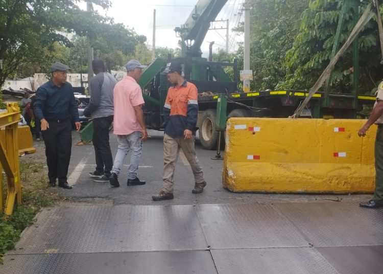 Director de Juma Bejucal exige cumplimiento de promesa de puente por parte del MOPC