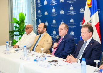 Gobierno retoma diálogo con las mipymes para impulsar el tejido productivo nacional