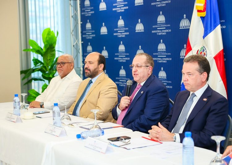 Gobierno retoma diálogo con las mipymes para impulsar el tejido productivo nacional