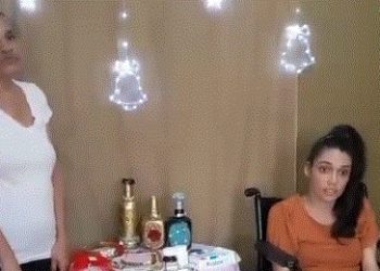 Madre e hija en Los Mameyes mantienen viva la esperanza de recibir apoyo gubernamental