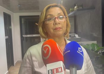 Diputada Soraya Suárez califica como “una vergüenza” versión lésbica del Himno Nacional realizada por colectivo LGBT