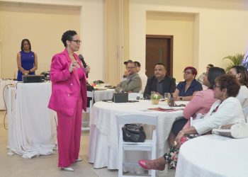 Dra. Hichez resalta importancia de abordar la depresión en atención primaria durante II Jornada de SODOMEFYC