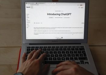 Usuarios se burlan de las fallas y la inexpresividad del último modelo de ChatGPT