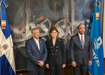 Juramentan a Leonardo Aguilera como presidente ejecutivo del Banreservas