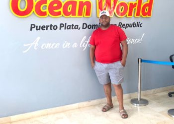 Hallan taxista de Uber muerto en cabaña de Santiago