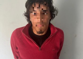 Prisión preventiva para dos hombres acusados de asesinar a una mujer en tienda de celulares de San Cristóbal