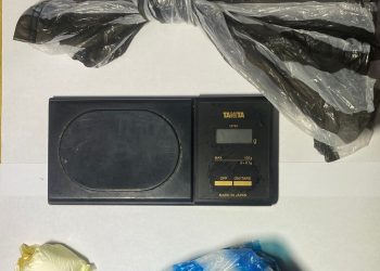 Policía ocupa drogas, balanza y otras evidencias durante operativos en Villa Mella, SDN