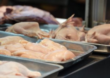 Comerciantes de la Ciudad Ganadera desmienten que el precio del pollo esté a 125 pesos la libra