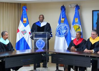 UASD otorga título de “Profesor Honorario” al doctor Rafael Sánchez Español