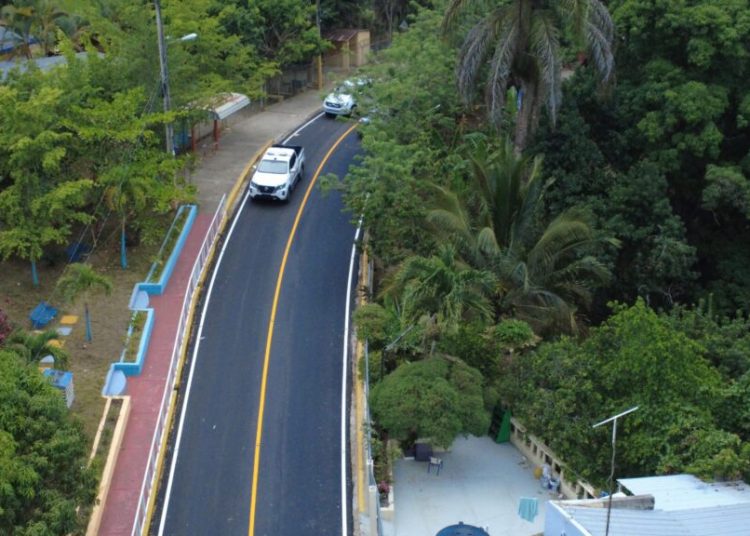 Abinader promete inversión en infraestructura de más de RD$1,025 millones