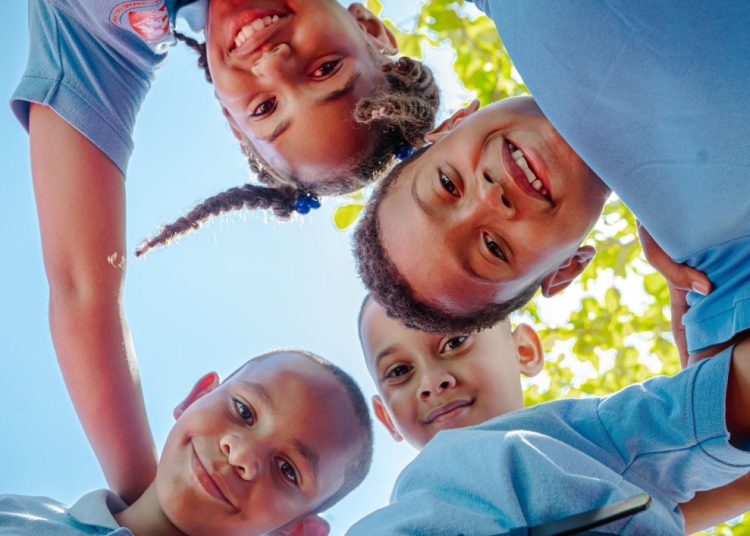 Año escolar 2025-2026 arranca con actos simultáneos en los 122 distritos escolares