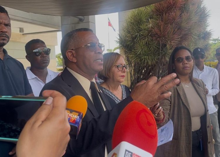 Sindicato de choferes de Higüey denuncia presuntas presiones de grupos del transporte sobre jueza