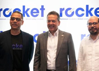 Incubadora de negocios Rocket impulsará oportunidades para jóvenes emprendedores