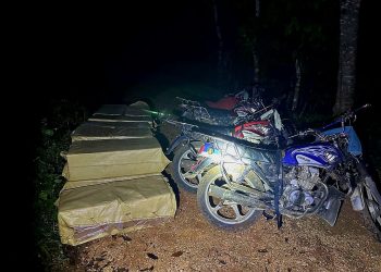 Ejército frustra traslado de 300,000 cigarrillos de contrabando en motocicletas en Elías Piña