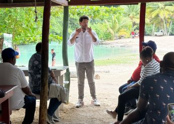 Solicitan intervención urgente para proteger el balneario Caño Frío del impacto del sargazo