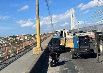 Cierre en tramo de Puente de la 17 provoca tapones este domingo
