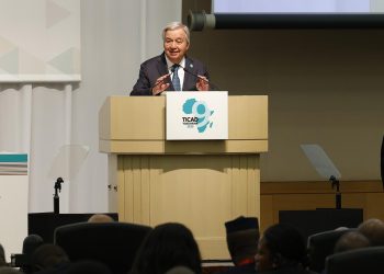 Japón pide a Guterres mayor presencia de personal japonés en la ONU